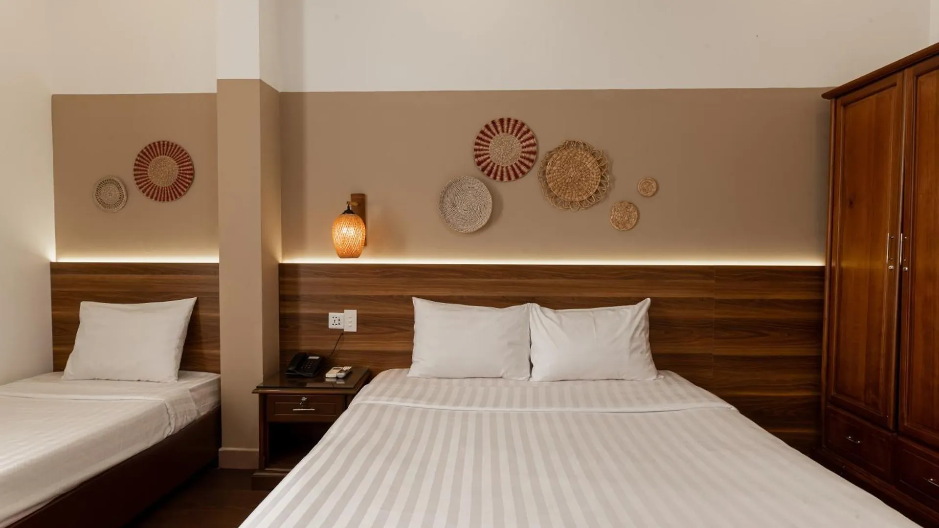 Lantern Hotel Πόλη Χο Τσι Μινχ