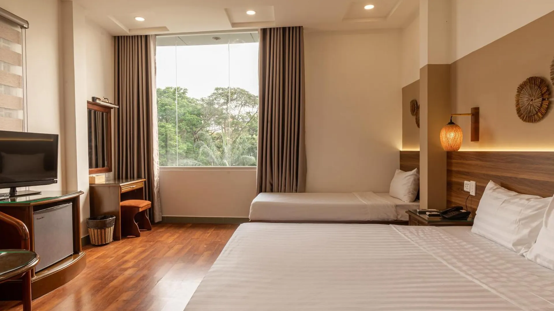 Lantern Hotel Ho Chi Minh City