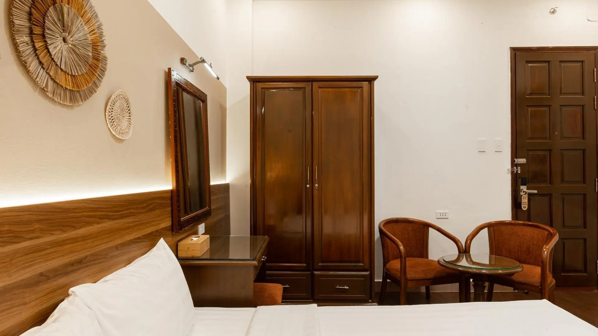 Lantern Hotel Πόλη Χο Τσι Μινχ
