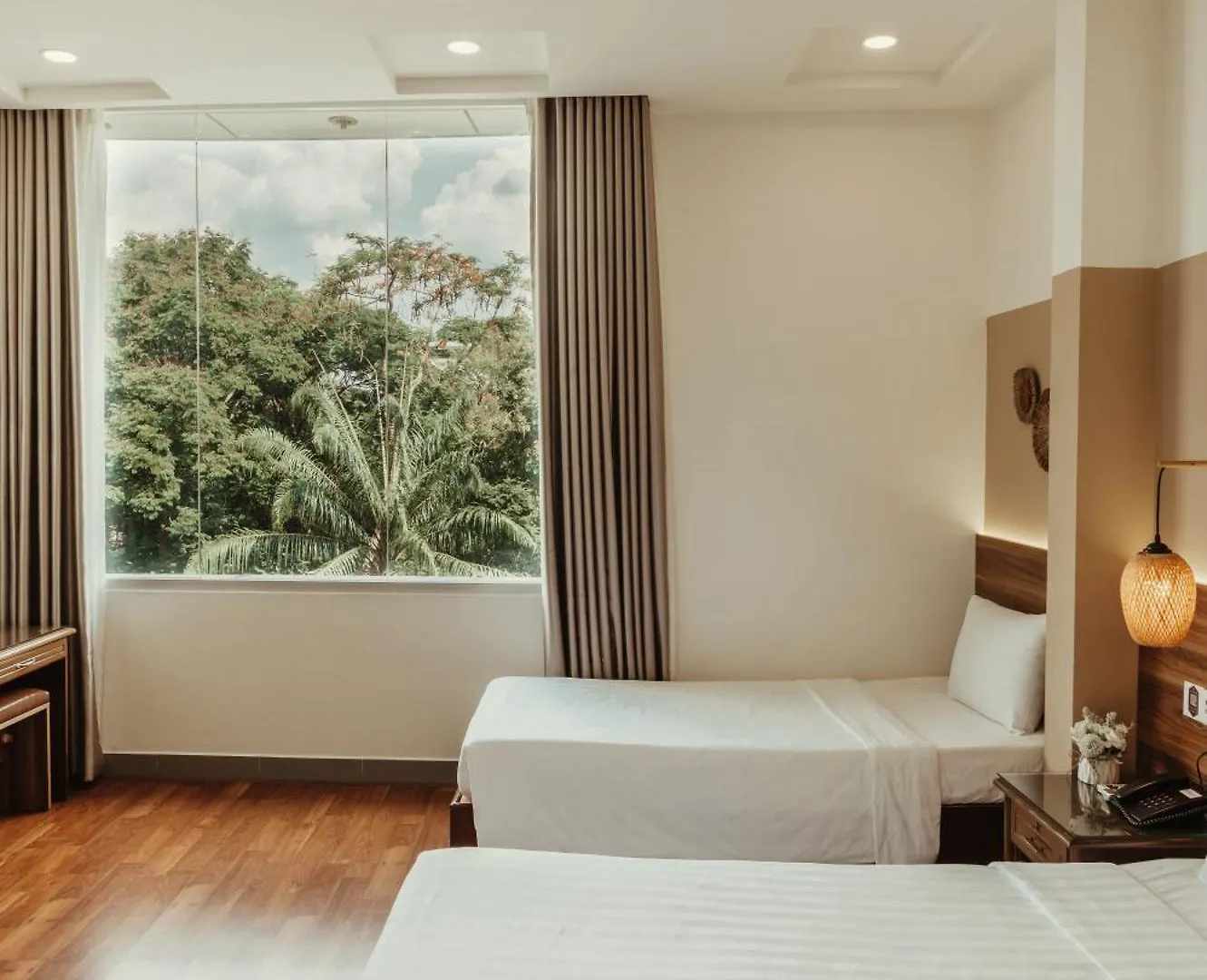 Lantern Hotel Πόλη Χο Τσι Μινχ